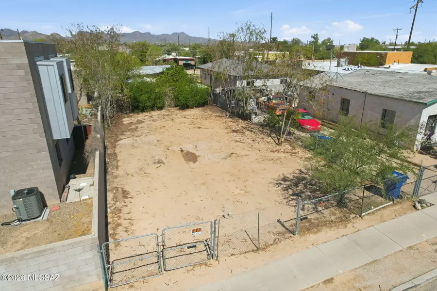 1128 N 13th, Tucson, AZ 85705 - #2