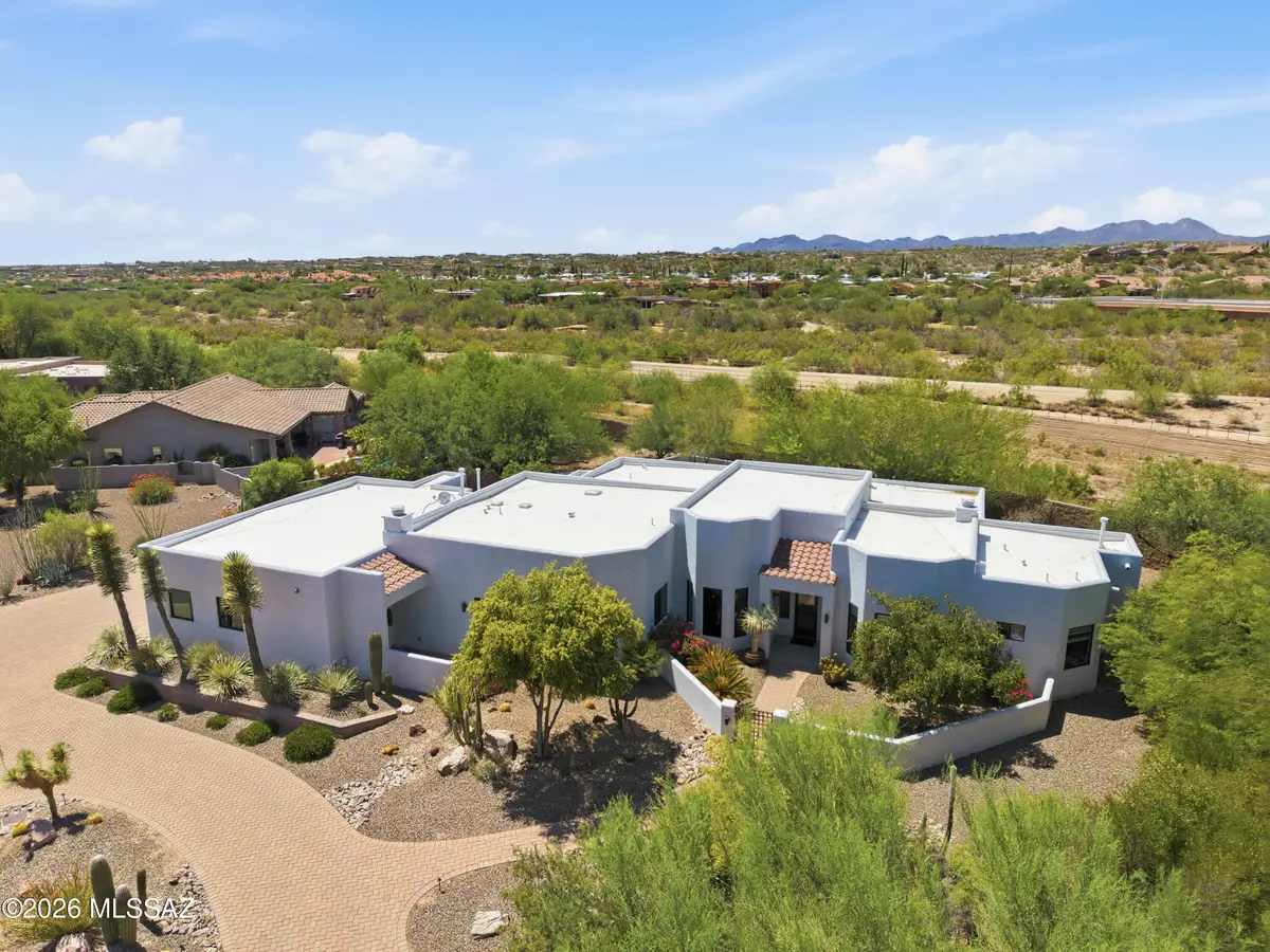 109 E Loch Lomond, Oro Valley, AZ 85737 - #1