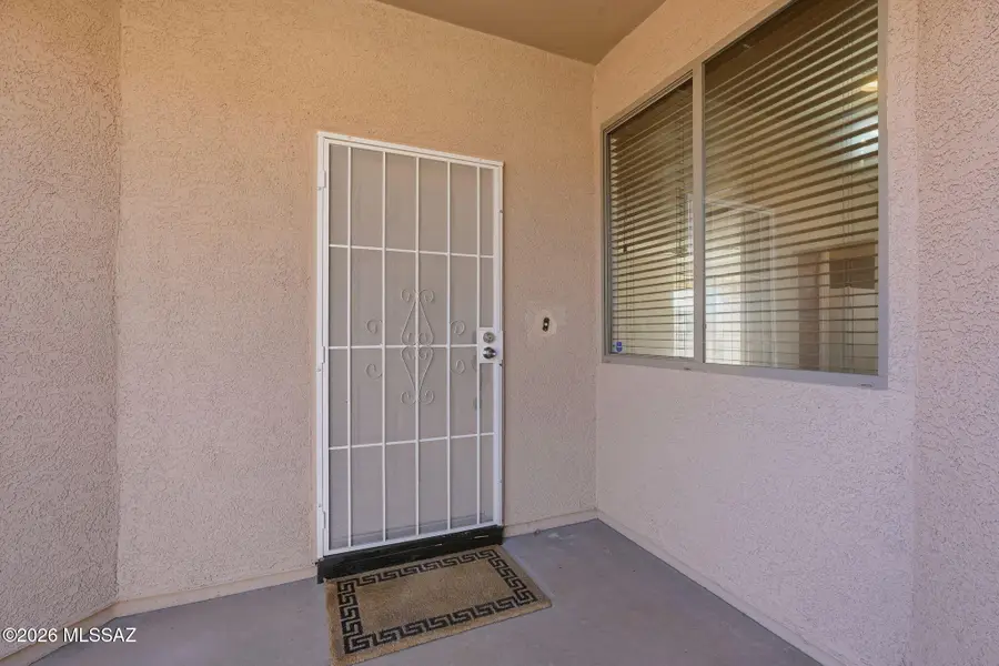 2001 W Amblemorn, Green Valley, AZ 85622 - #3