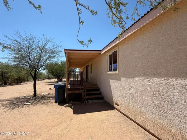 6811 N Guthrie, Tucson, AZ 85743