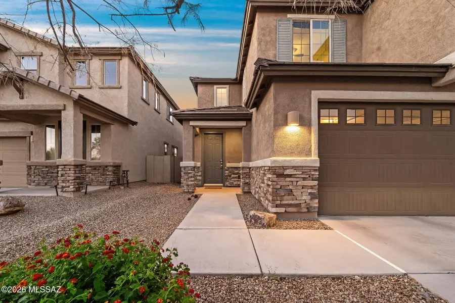 19 E Placita Casal, Sahuarita, AZ 85629 - #3
