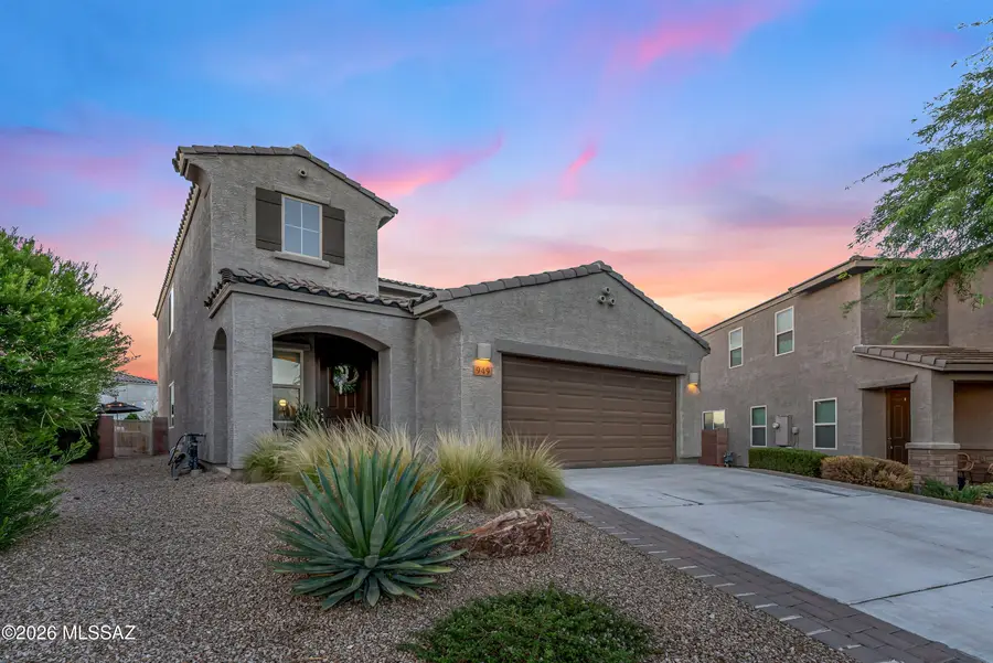 949 E Prairie Field, Sahuarita, AZ 85629 - #2