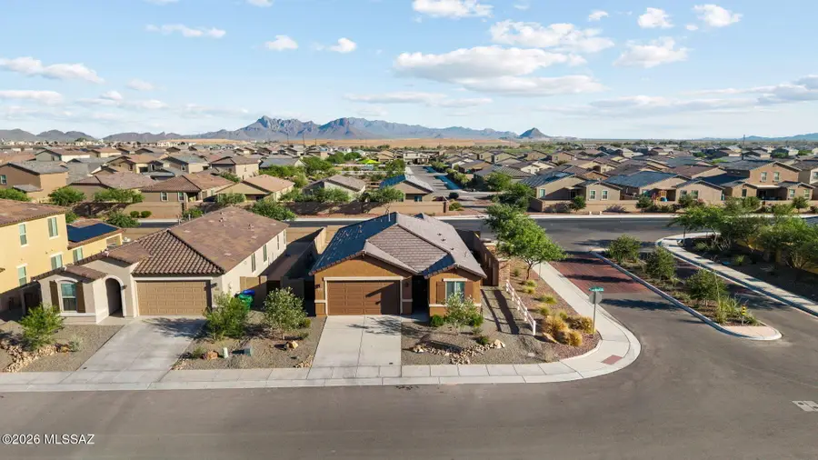 10563 W Walker Brown, Marana, AZ 85653 - #2
