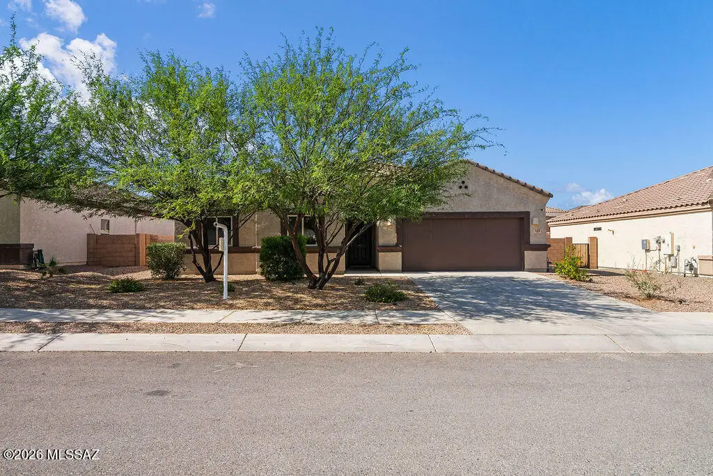 523 W Weldon, Vail, AZ 85641 - #1