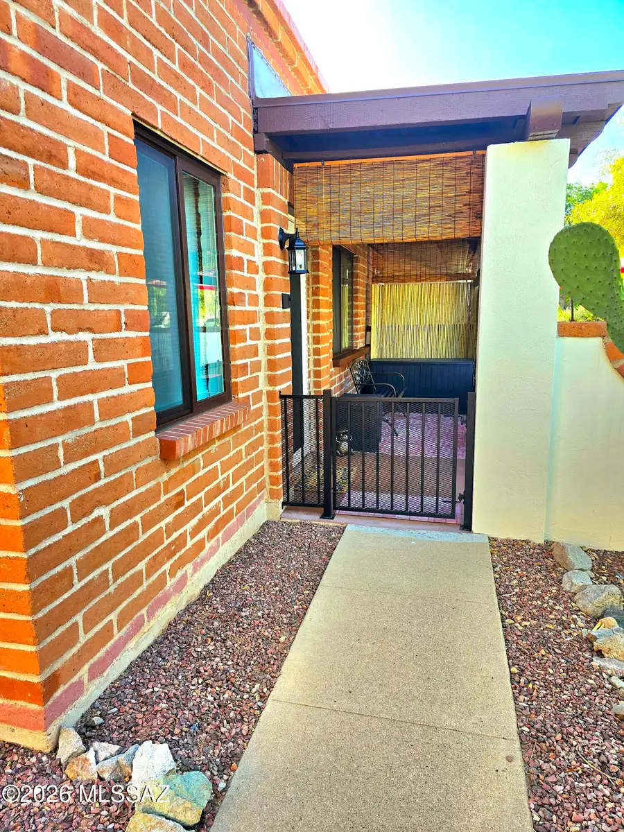 210 W Camino Alameda, Green Valley, AZ 85614 - #3