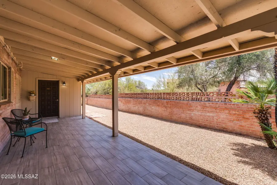 880 N Natachee, Tucson, AZ 85710 - #3