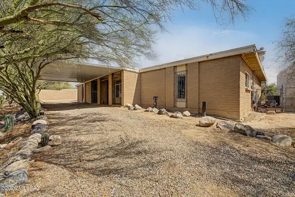 1661 W Magee, Tucson, AZ 85704