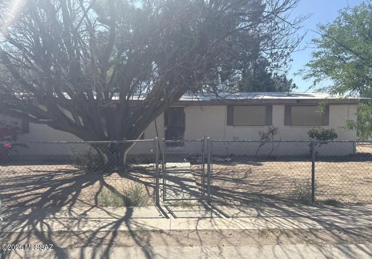 5600 S Oriole, Tucson, AZ 85746 - #1
