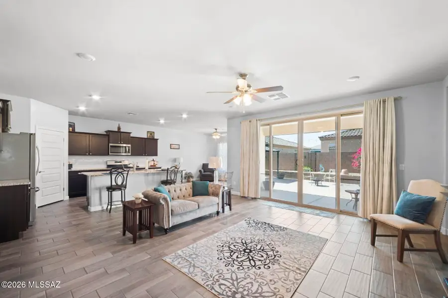 1085 W Valley Meadow, Sahuarita, AZ 85629 - #3