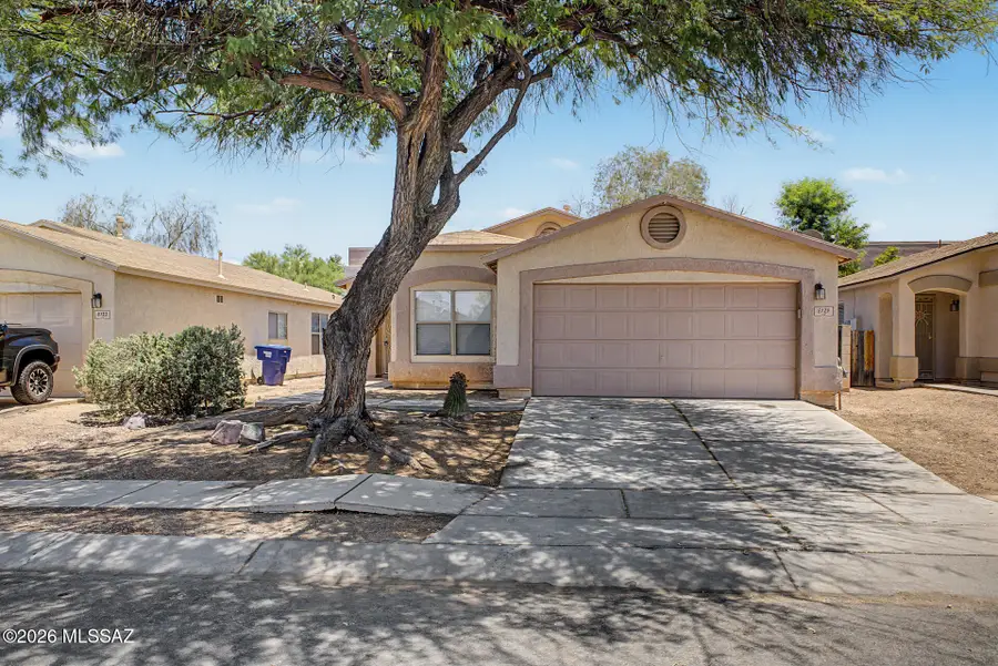8129 S Sunny Horizon, Tucson, AZ 85747 - #3