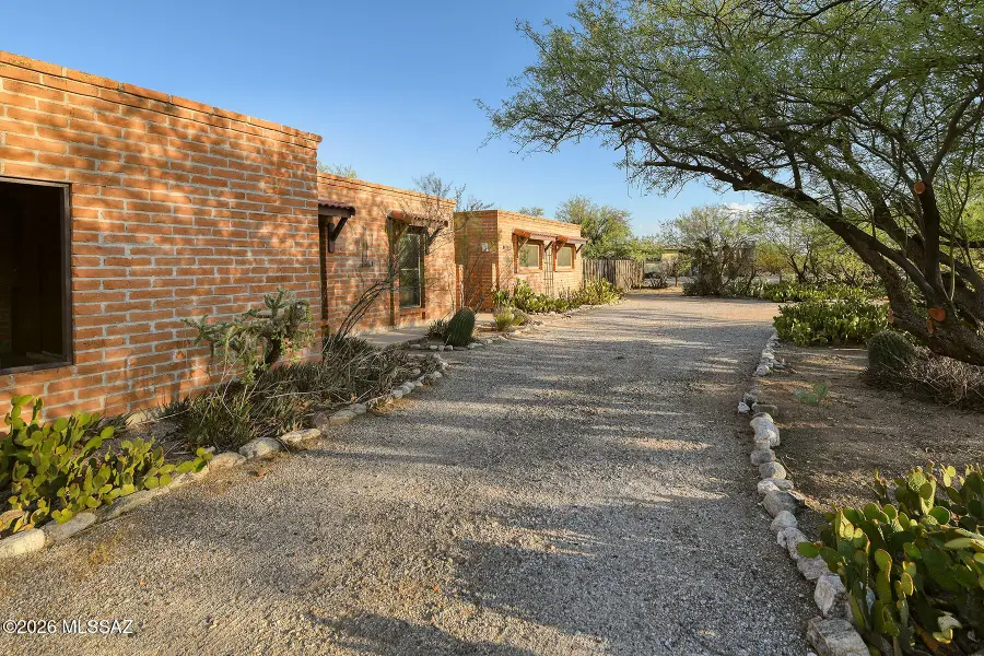 3520 N Melpomene, Tucson, AZ 85749 - #2