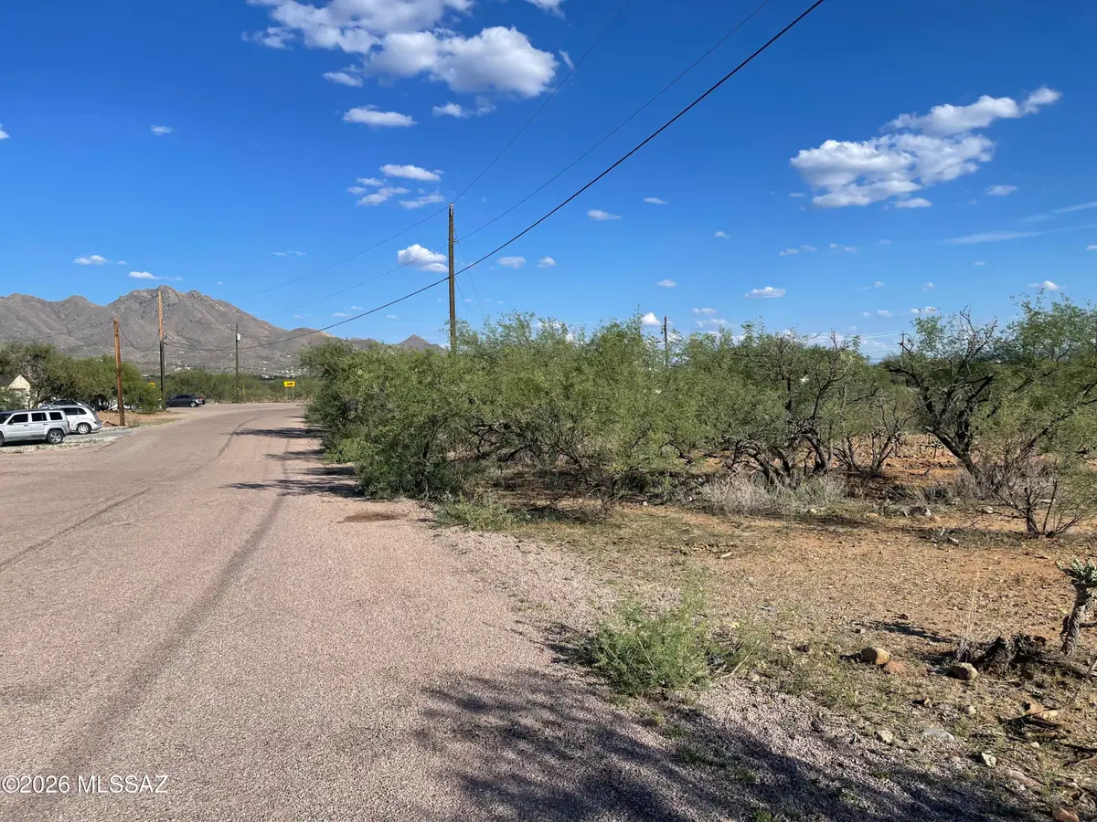 1828 Via Nueva Zelandia, Rio Rico, AZ 85648 - #1