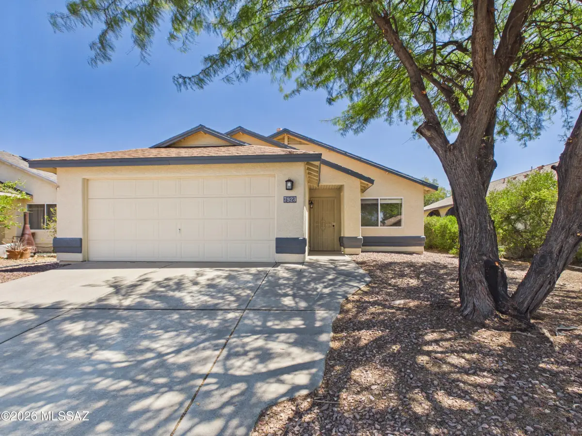 7923 S Lennox, Tucson, AZ 85747 - #1