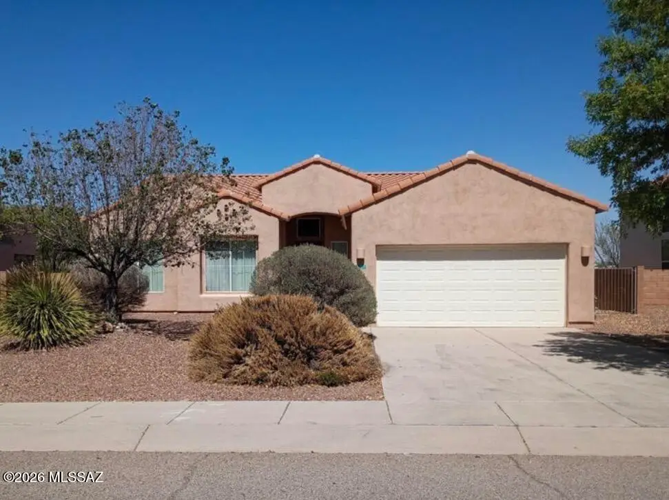 407 Via Capri, Rio Rico, AZ 85648 - #1