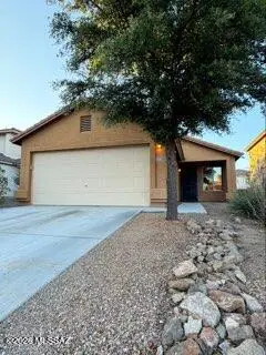 436 W Dawn Blossom, Green Valley, AZ 85614