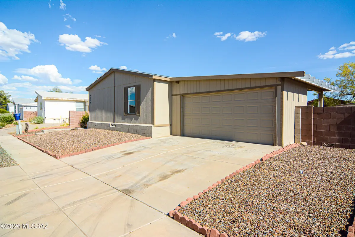6120 E Thunder River, Tucson, AZ 85756 - #1