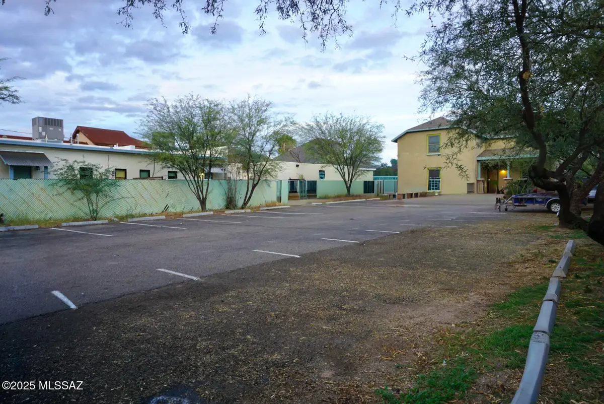 710 N Echols, Tucson, AZ 85705 - #1