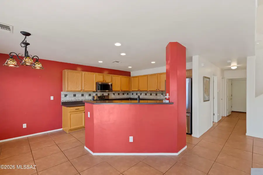 675 W Ash Ridge, Green Valley, AZ 85614 - #3