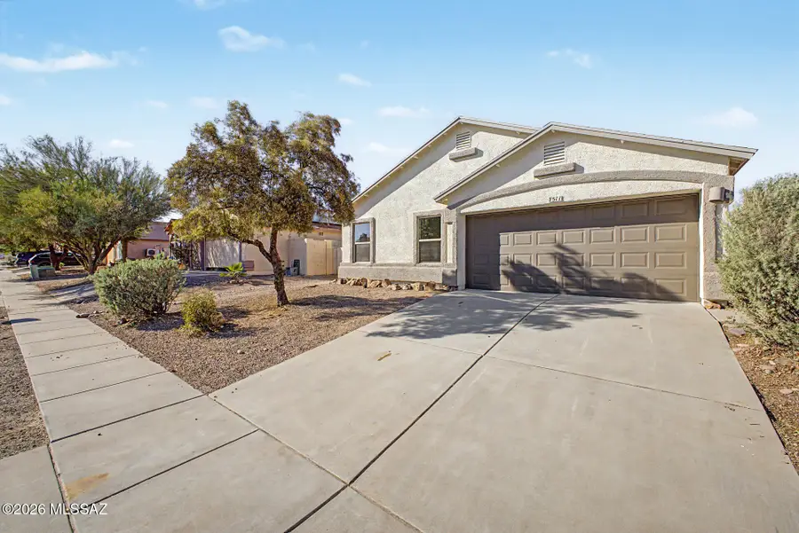 7511 S Brackenbury, Tucson, AZ 85746 - #3