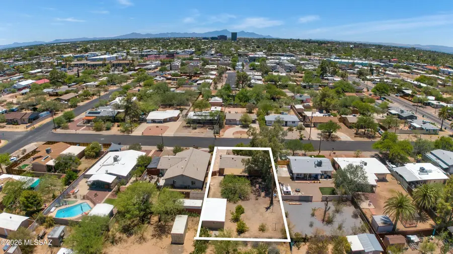 5131 E Fairmount, Tucson, AZ 85712 - #2