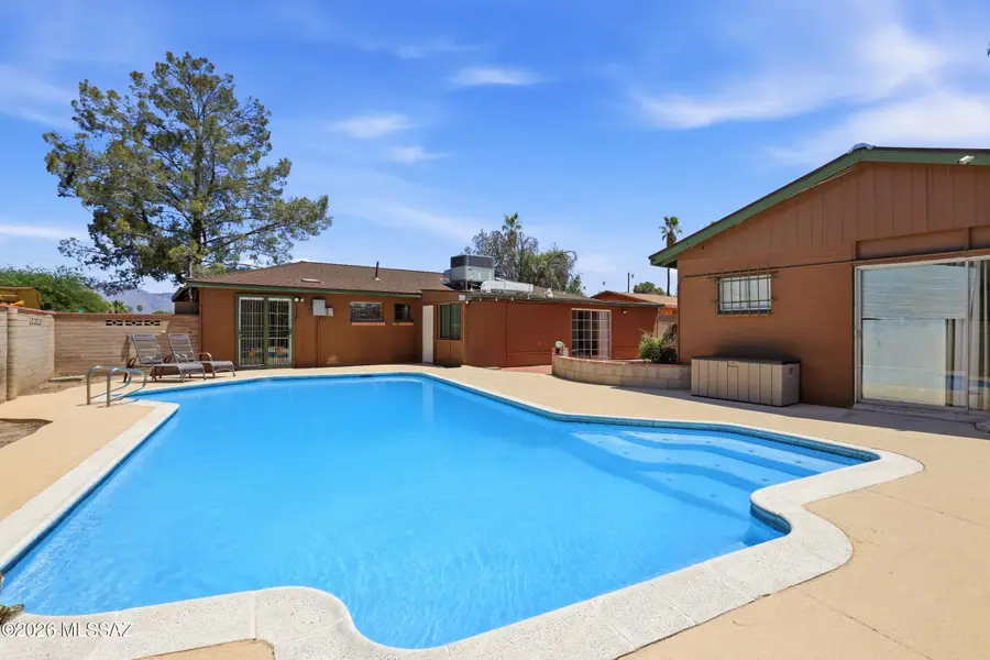 5526 E 20th, Tucson, AZ 85711 - #2
