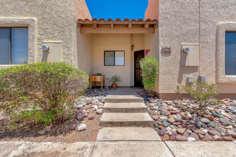 2504 N Ironwood Ridge, Tucson, AZ 85745 - #3