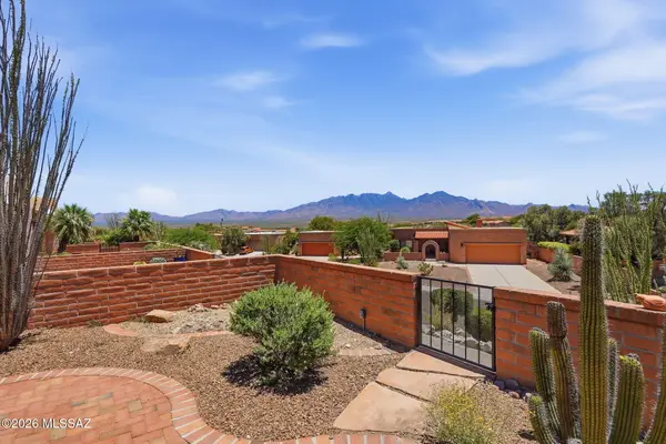 1655 W Calle Zuniga, Green Valley, AZ 85622