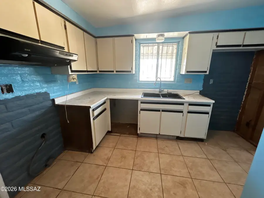 3046 N Jackson, Tucson, AZ 85719 - #2