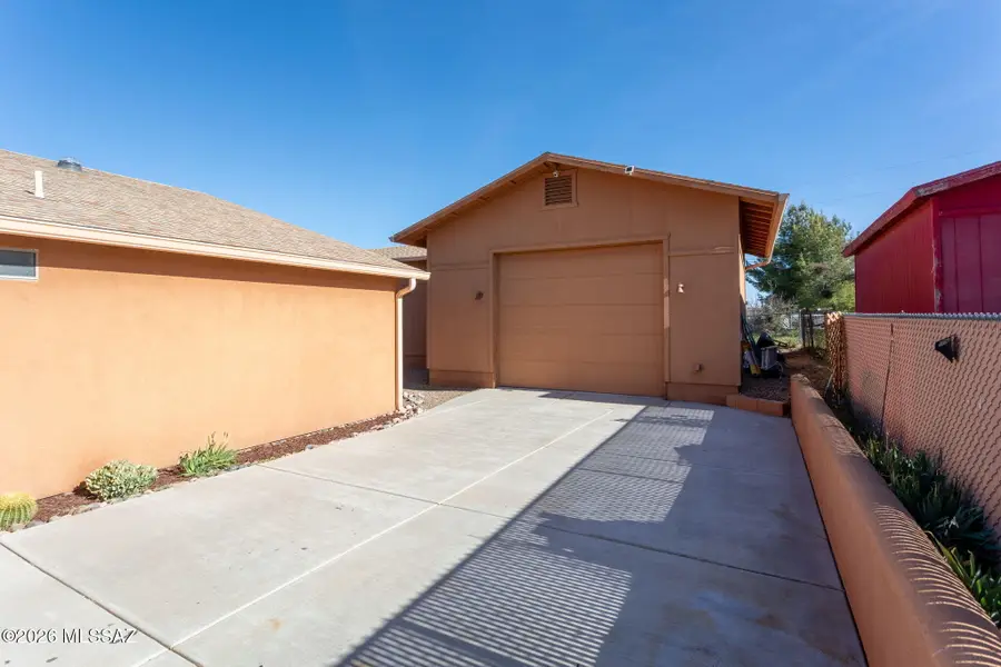 2310 W Calle Grato, Oracle, AZ 85623 - #3