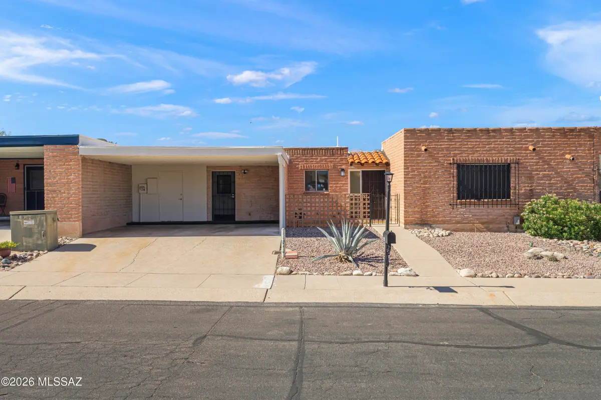 121 W Vista Grande, Tucson, AZ 85704 - #1