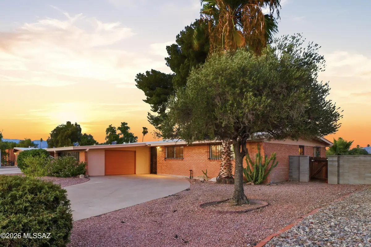 2109 S Camino Seco, Tucson, AZ 85710 - #1
