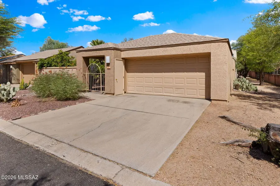 3160 N Brittlebush, Tucson, AZ 85712 - #2