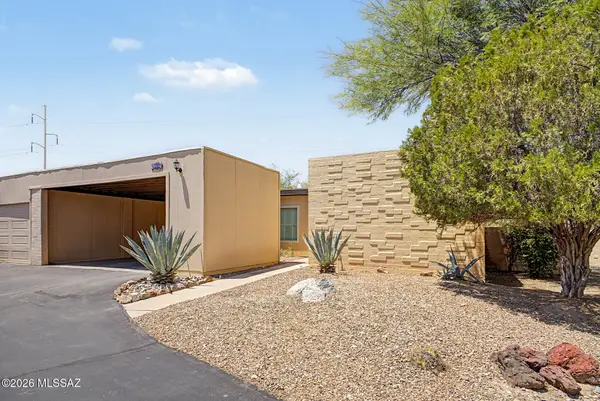 1911 N Camino De La Cienega, Tucson, AZ 85715