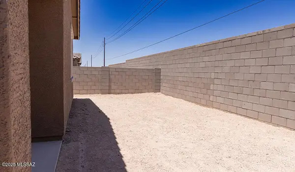 6125 E Campolina, Tucson, AZ 85756