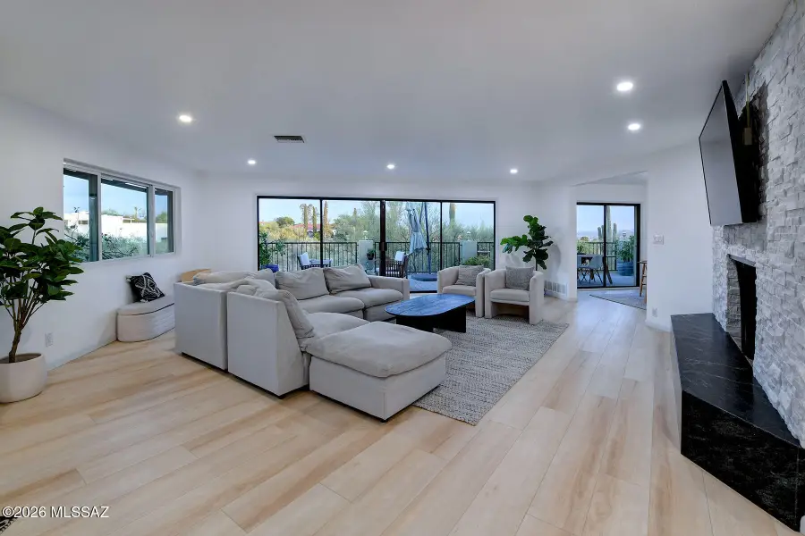 7135 N Skyway, Tucson, AZ 85718 - #2