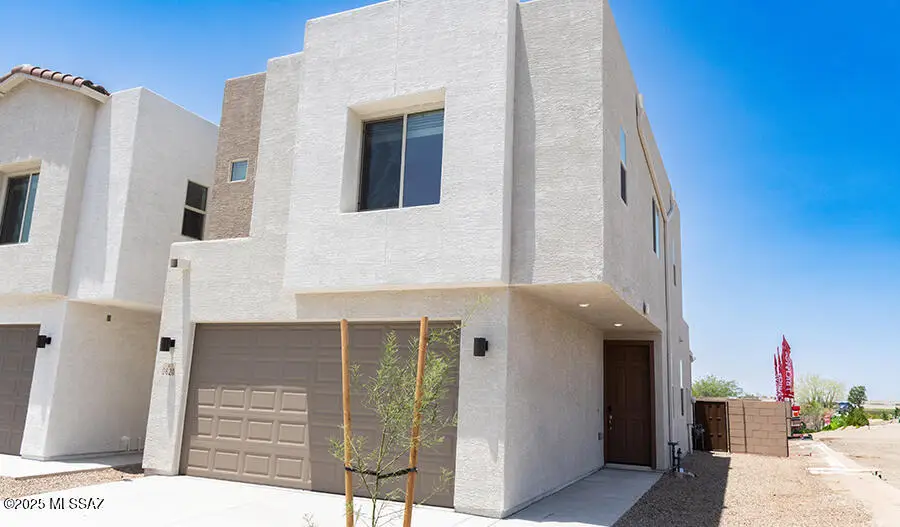 2671 S Oakenshield, Tucson, AZ 85730 - #1