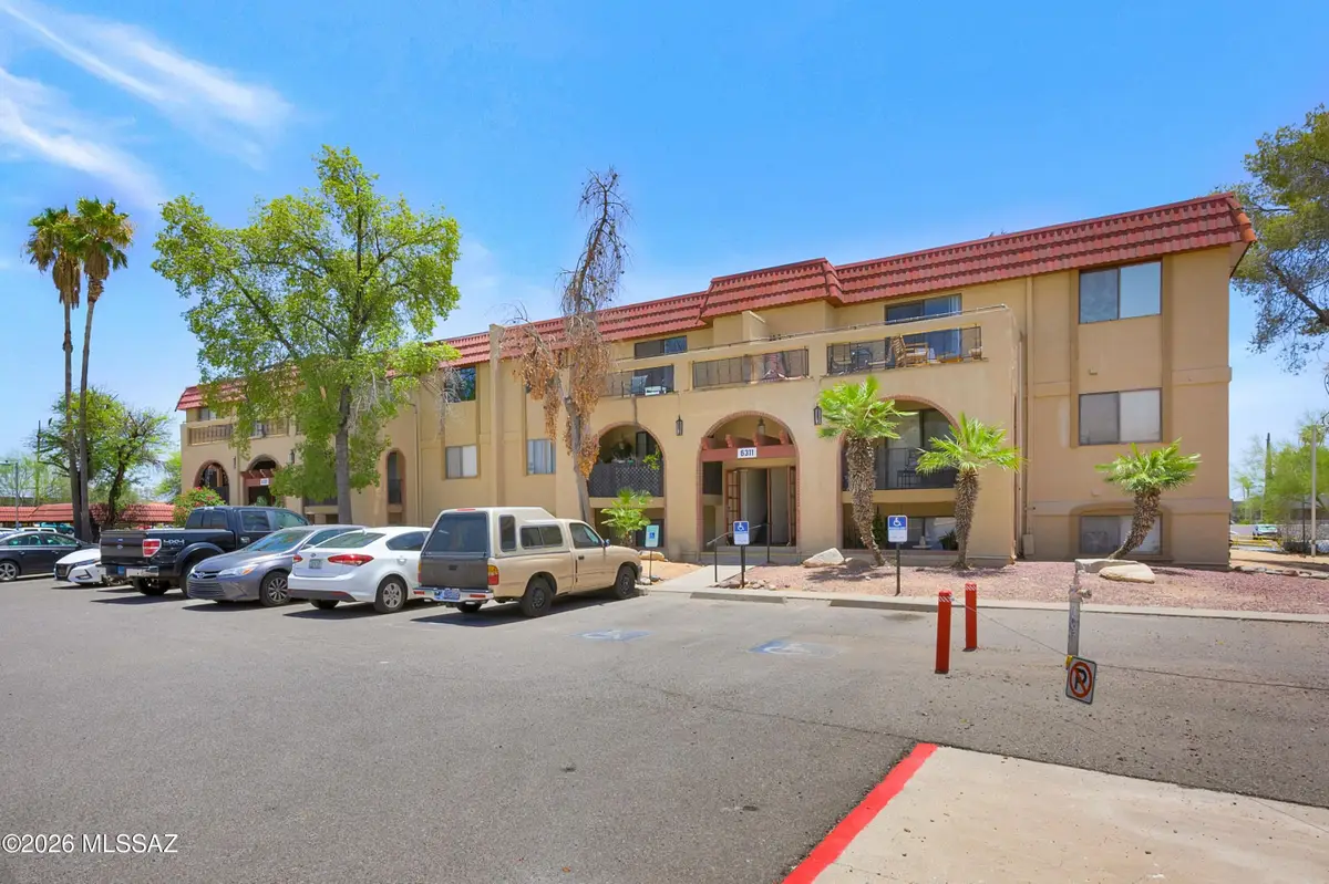 6311 N Barcelona, Tucson, AZ 85704 - #1