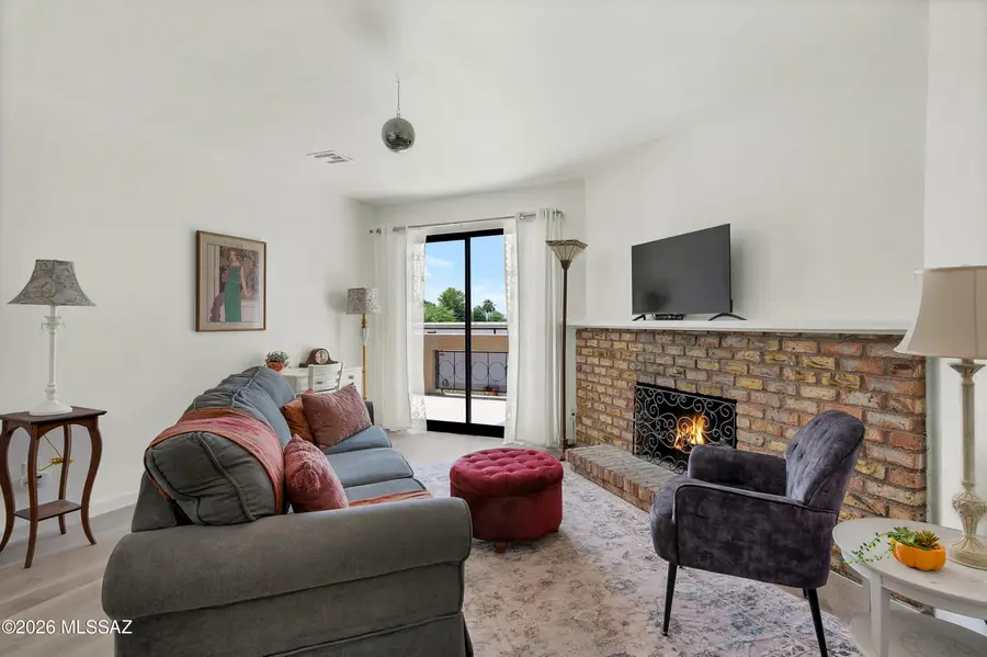 6311 N Barcelona, Tucson, AZ 85704 - #2