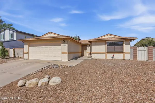 5791 N Moonbrook, Tucson, AZ 85741