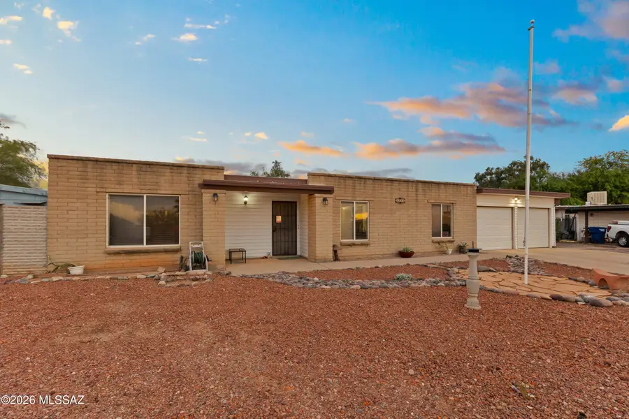 3241 S Ames, Tucson, AZ 85730 - #2