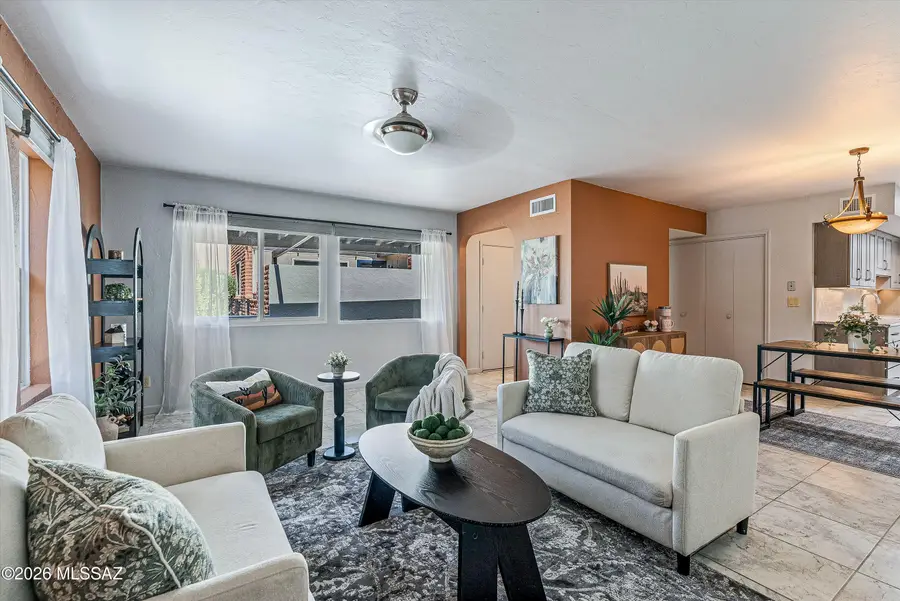 364 W Calle De La Amistad, Green Valley, AZ 85614 - #3