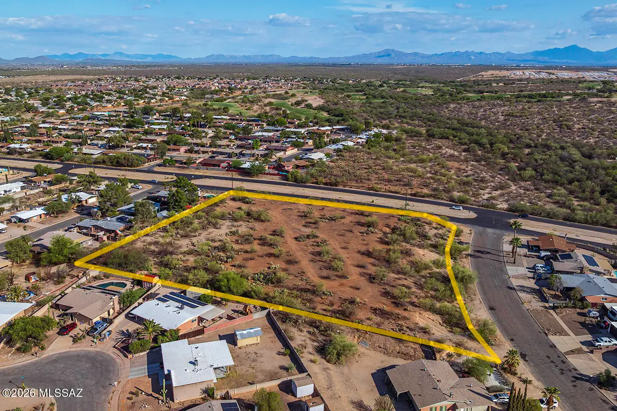3727 S Sarnoff, Tucson, AZ 85730 - #1