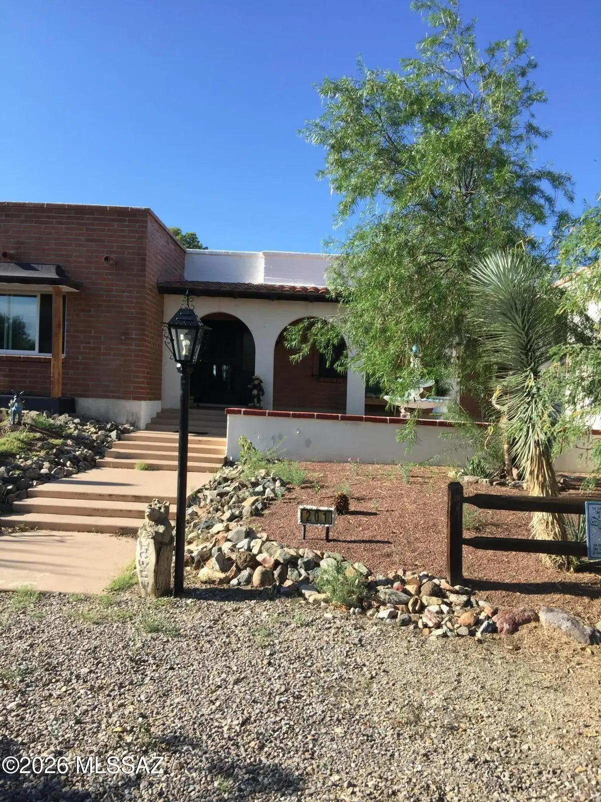 201 W Calle Lecho, Green Valley, AZ 85622 - #1