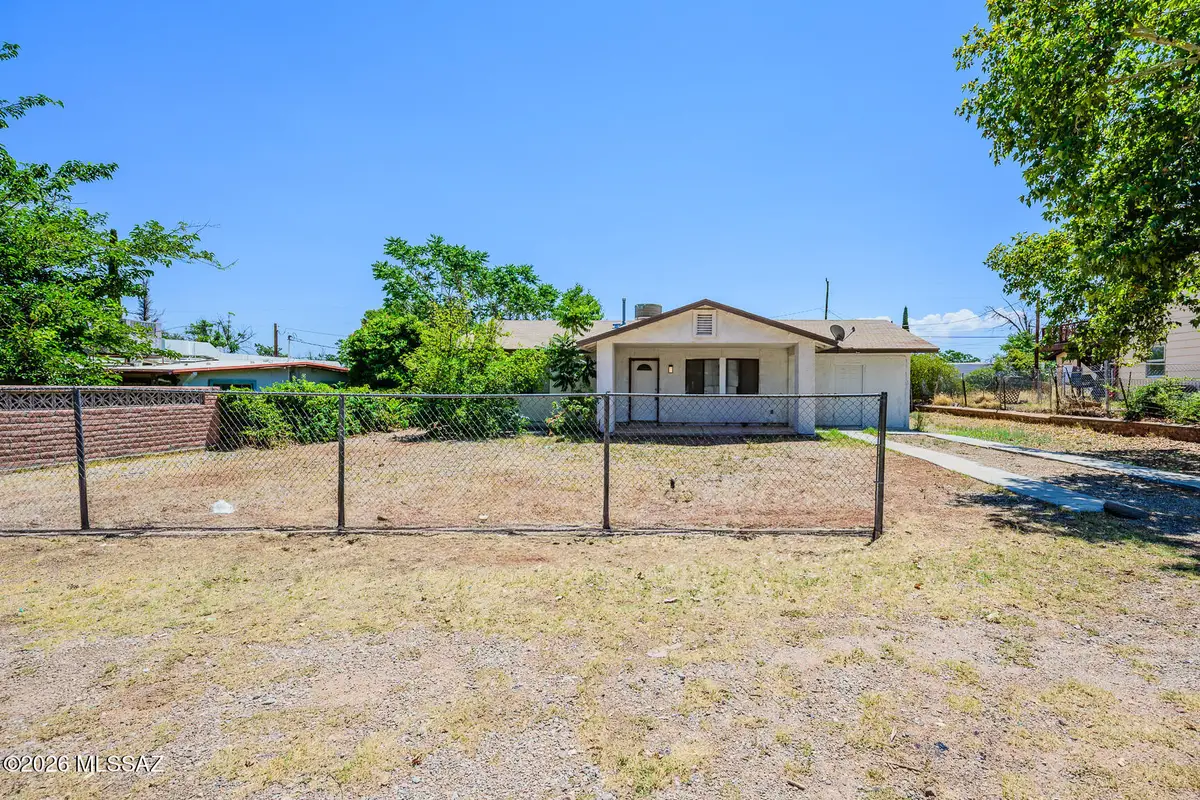 307 N 3rd, Sierra Vista, AZ 85635 - #1