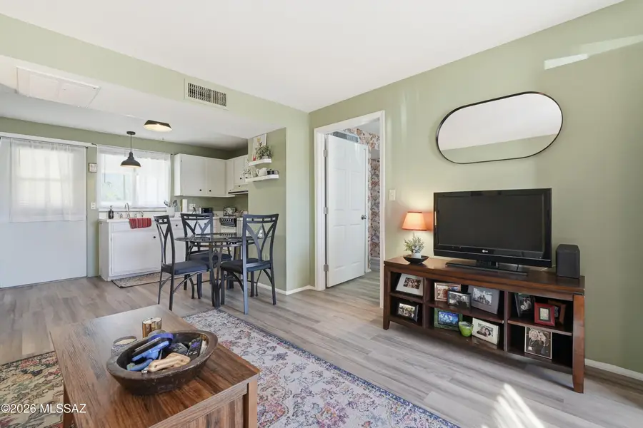 302 S Paseo Aguila, Green Valley, AZ 85614 - #3