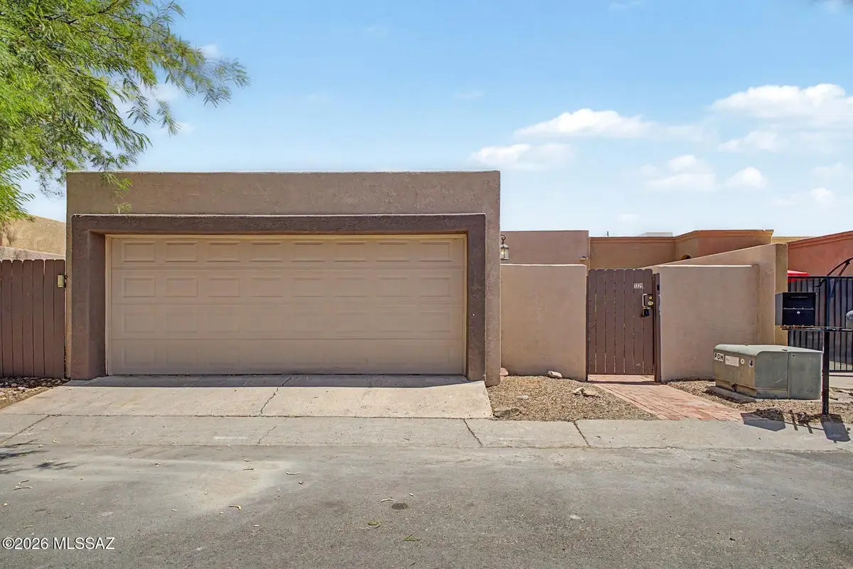 1329 W Placita Plata, Tucson, AZ 85745 - #1