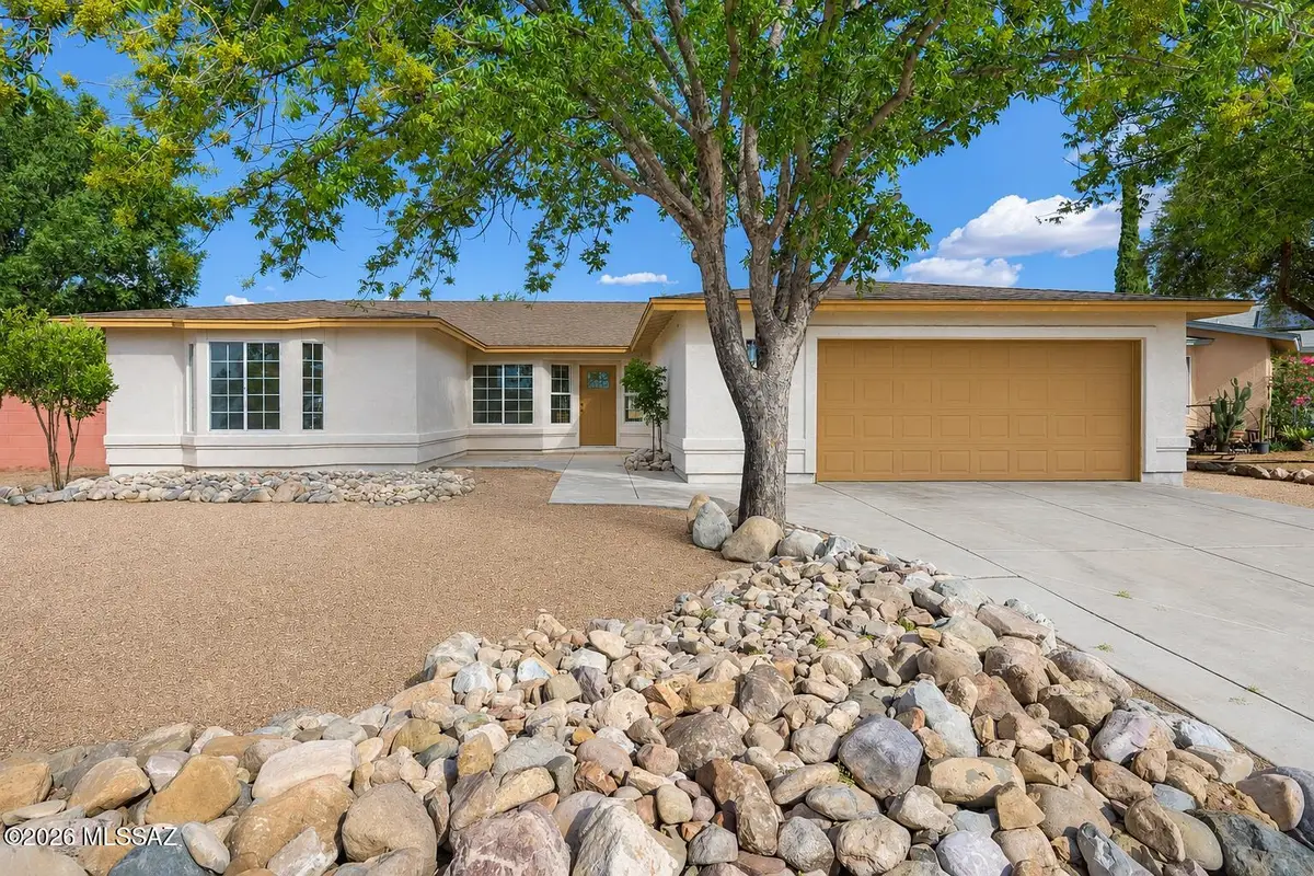 9810 E Stonehaven, Tucson, AZ 85747 - #1