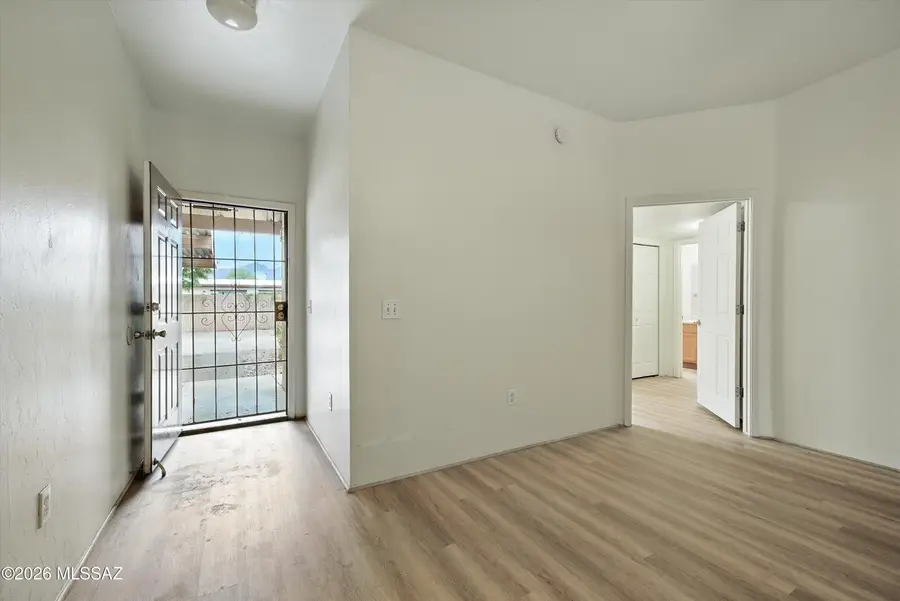 2449 N Fair Oaks, Tucson, AZ 85712 - #2