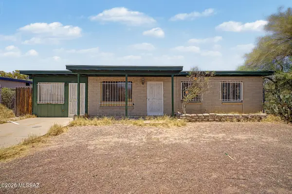 1427 E Silverlake, Tucson, AZ 85713