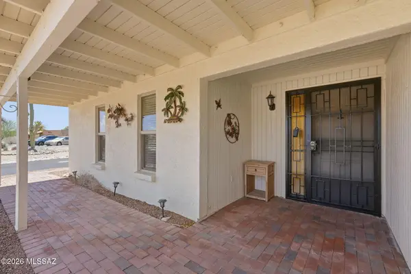 730 W Camino Iturbide, Green Valley, AZ 85622